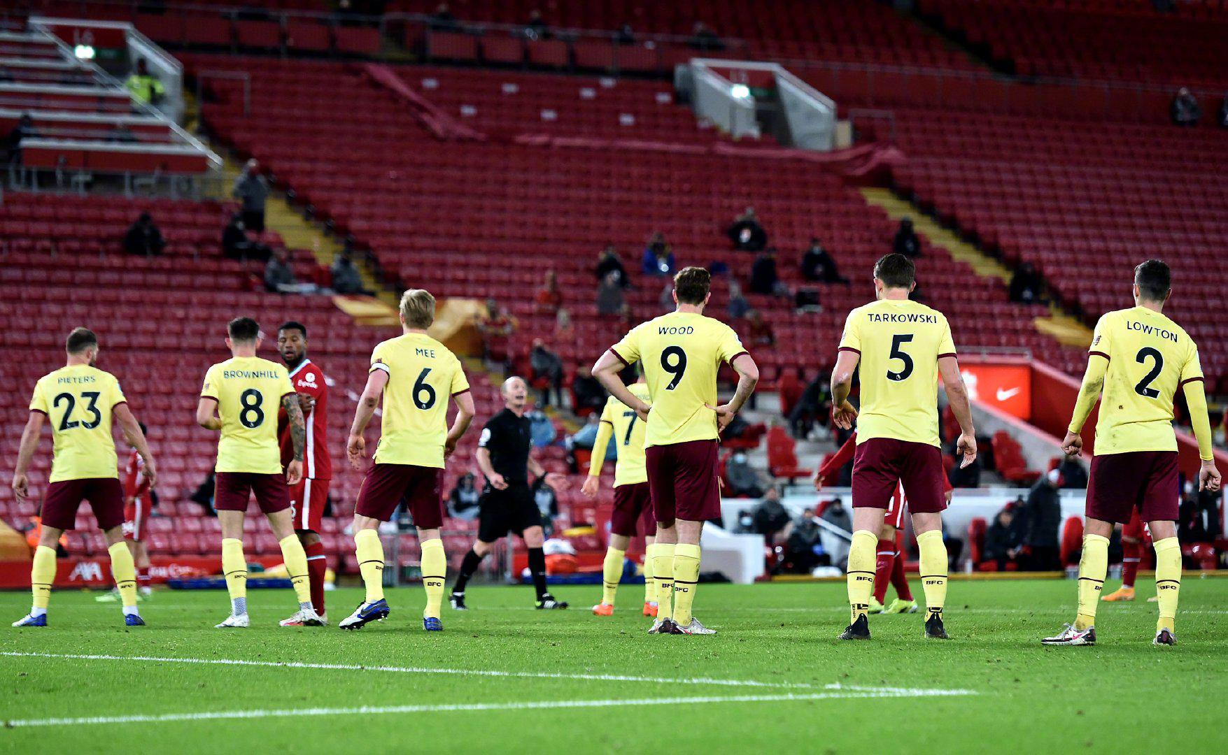 场浪漫的冒 场浪漫的冒